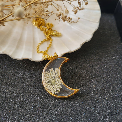 Queen Anne's Lace Moon Chain