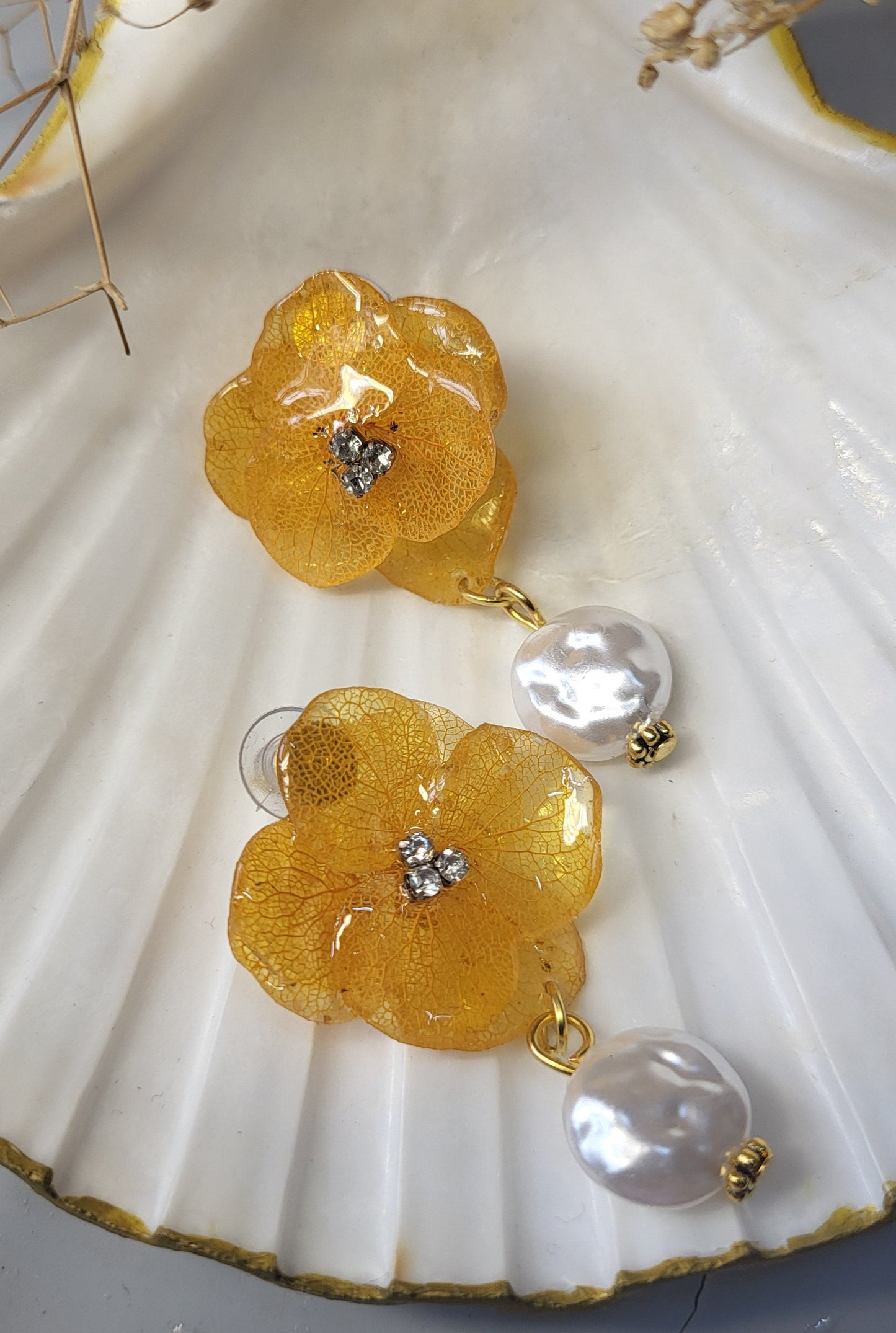 Hydrangea Pearl Drops