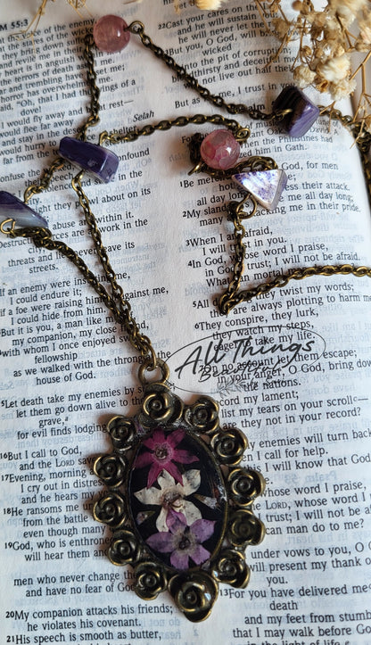 Noctella Pendant