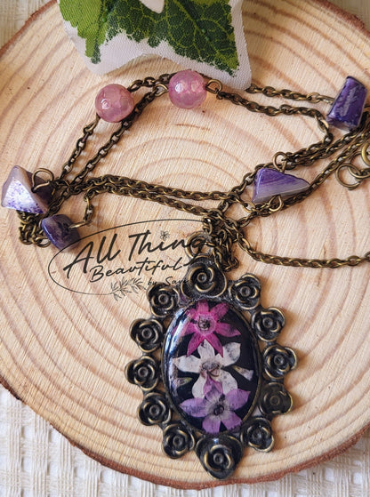 Noctella Pendant